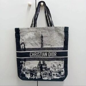 NEW! Limited Edition Christian Dior New York Meets Paris Tote
